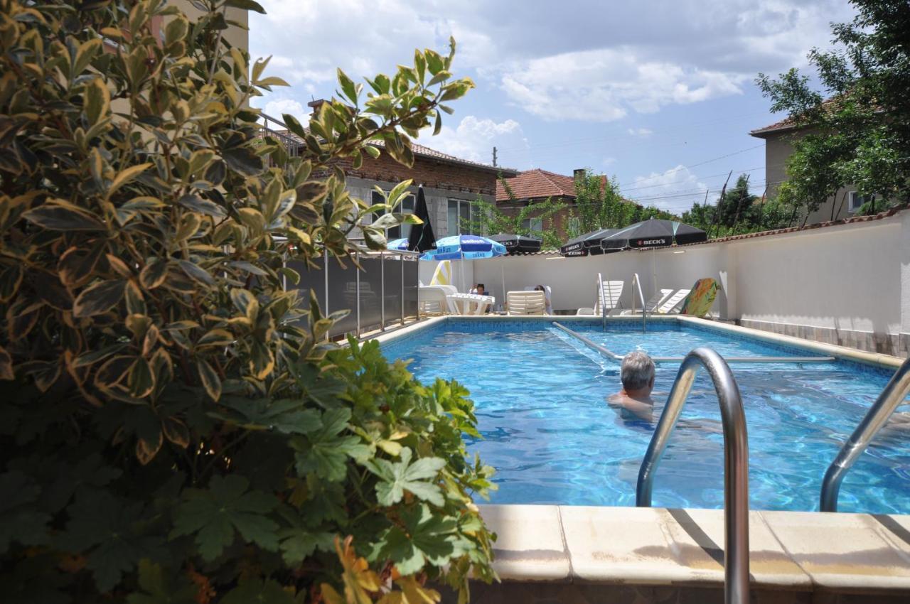 Family Hotel Dalia Velingrad Luaran gambar