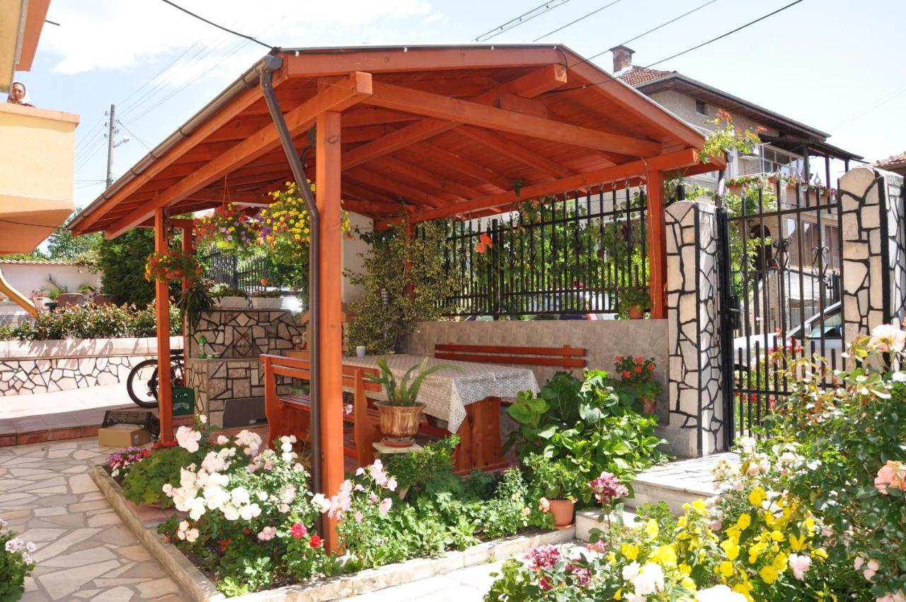 Family Hotel Dalia Velingrad Luaran gambar