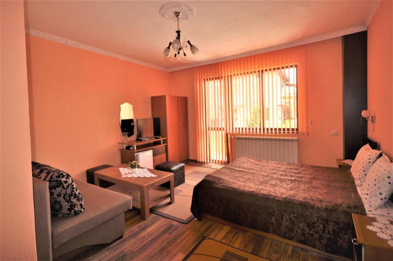 Family Hotel Dalia Velingrad Luaran gambar