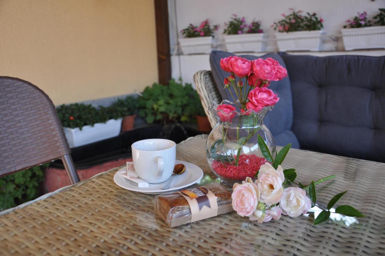 Family Hotel Dalia Velingrad Luaran gambar