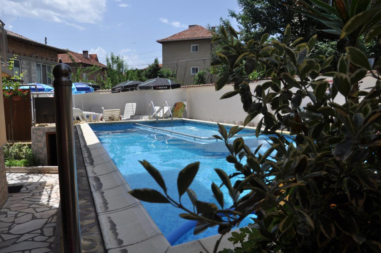 Family Hotel Dalia Velingrad Luaran gambar