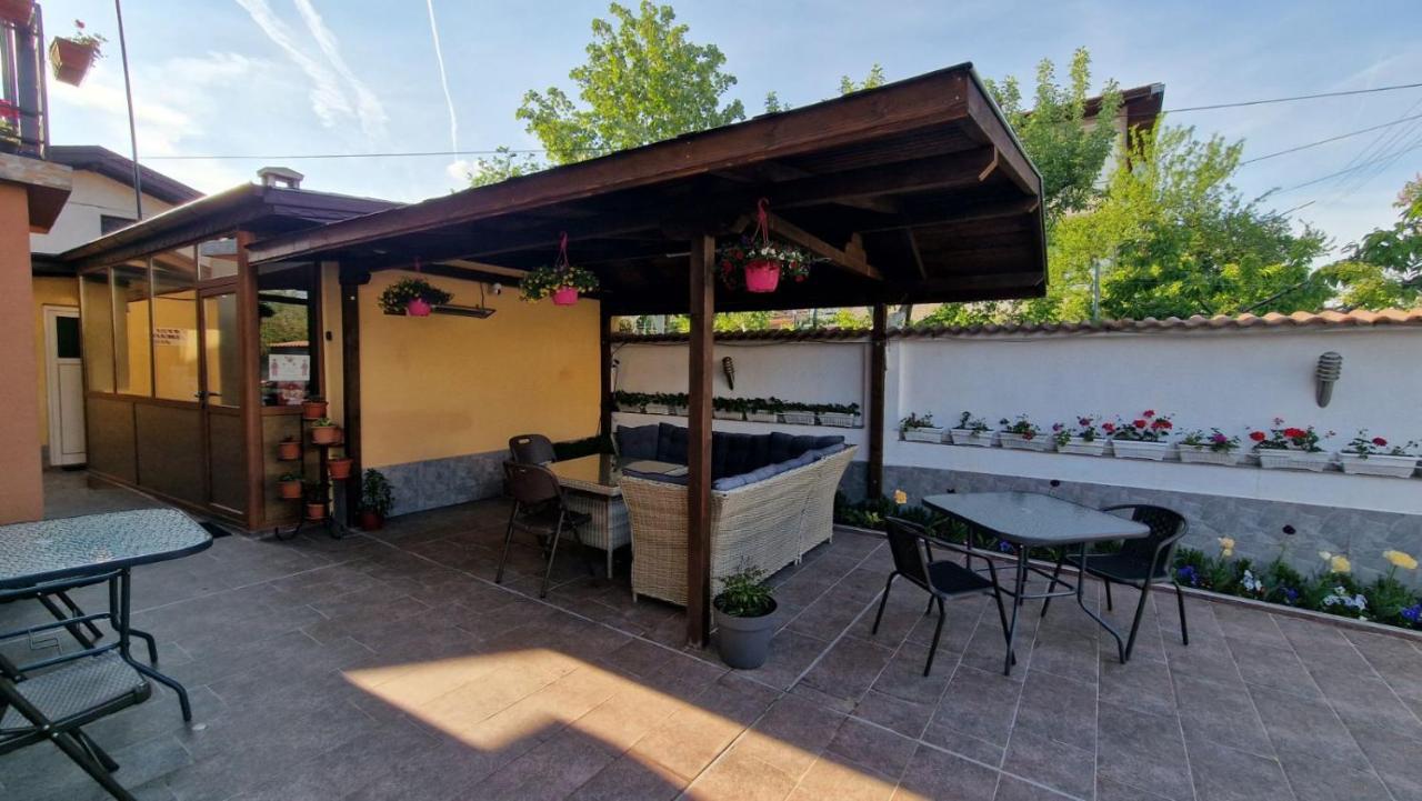 Family Hotel Dalia Velingrad Luaran gambar