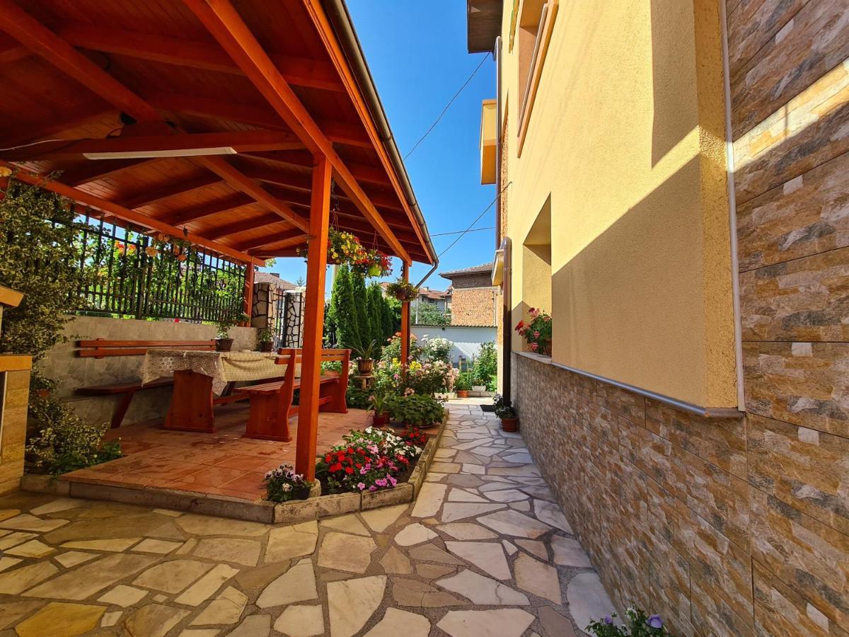 Family Hotel Dalia Velingrad Luaran gambar