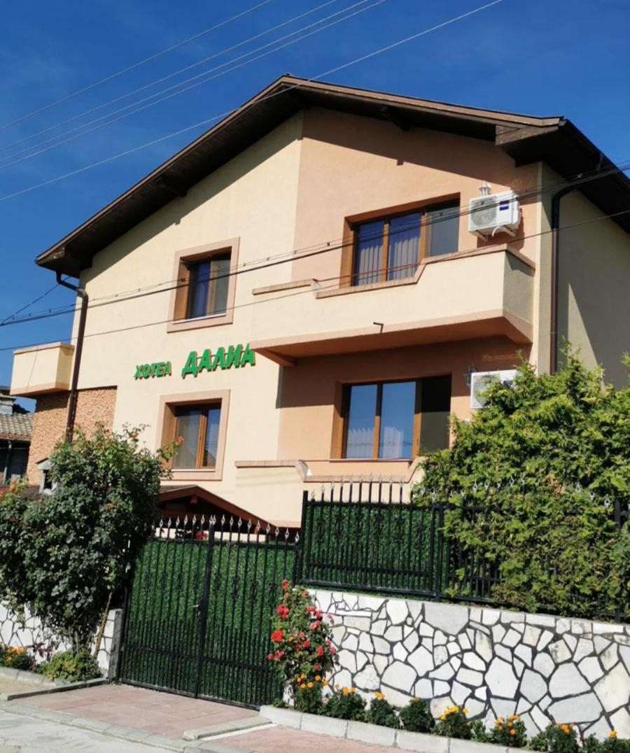Family Hotel Dalia Velingrad Luaran gambar