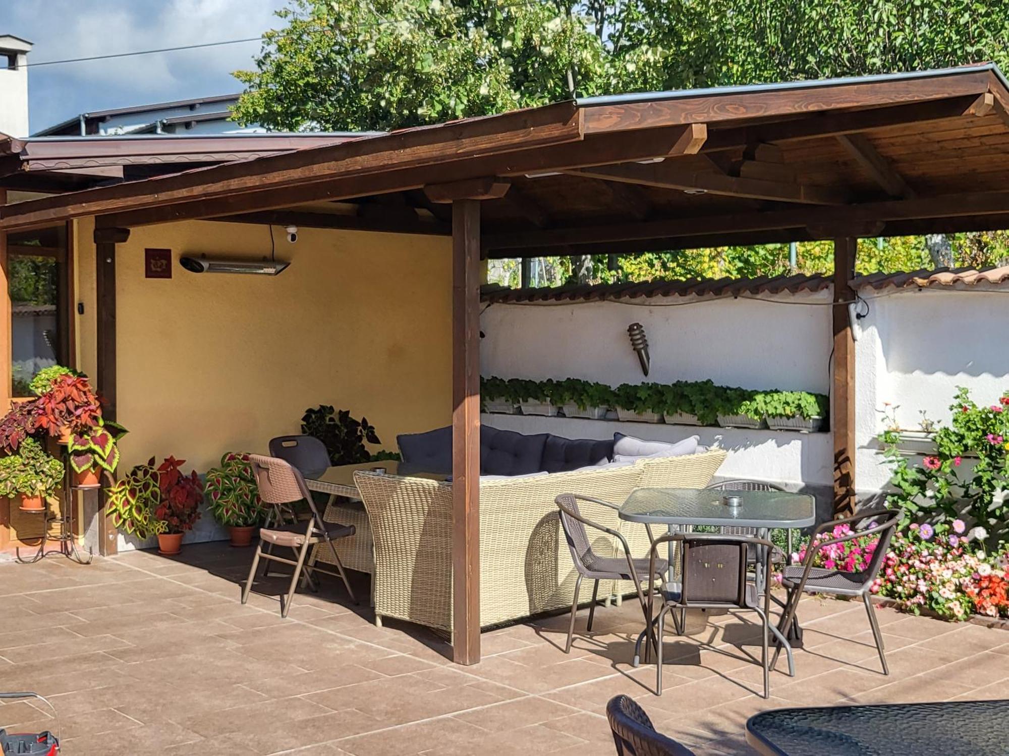 Family Hotel Dalia Velingrad Luaran gambar