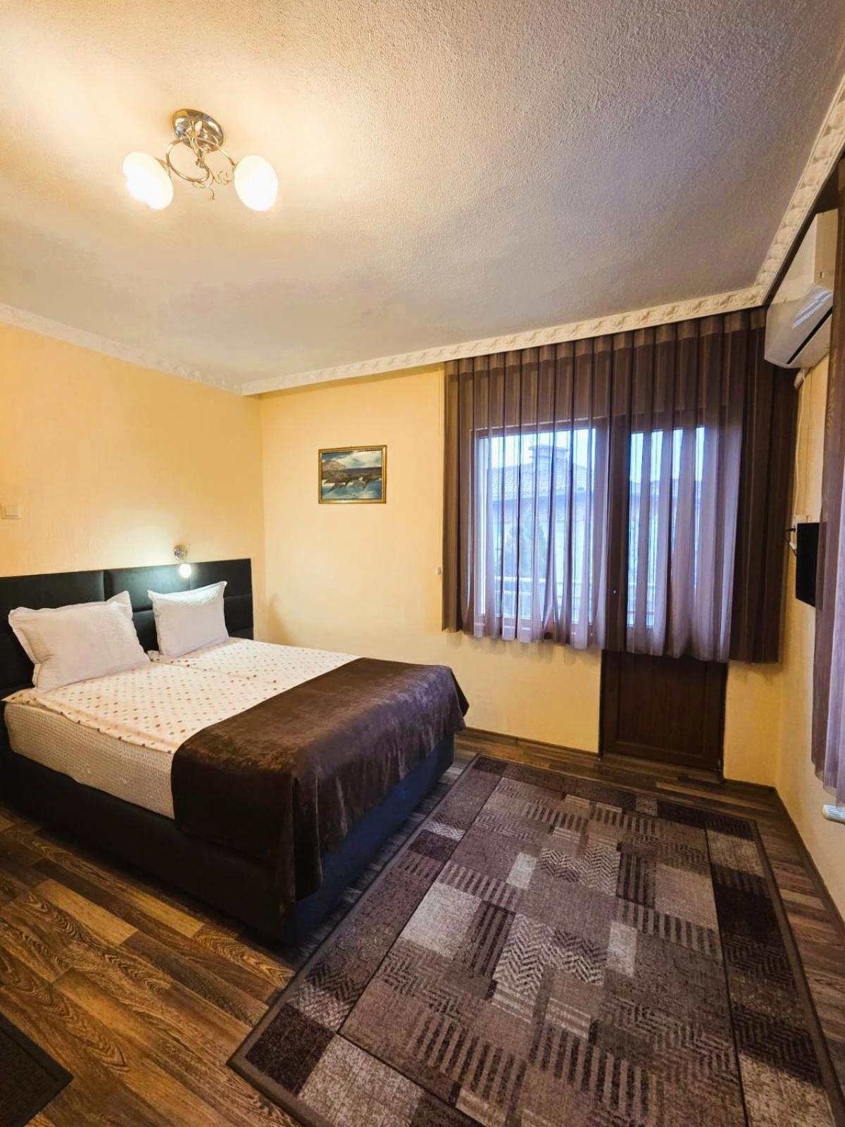 Family Hotel Dalia Velingrad Luaran gambar
