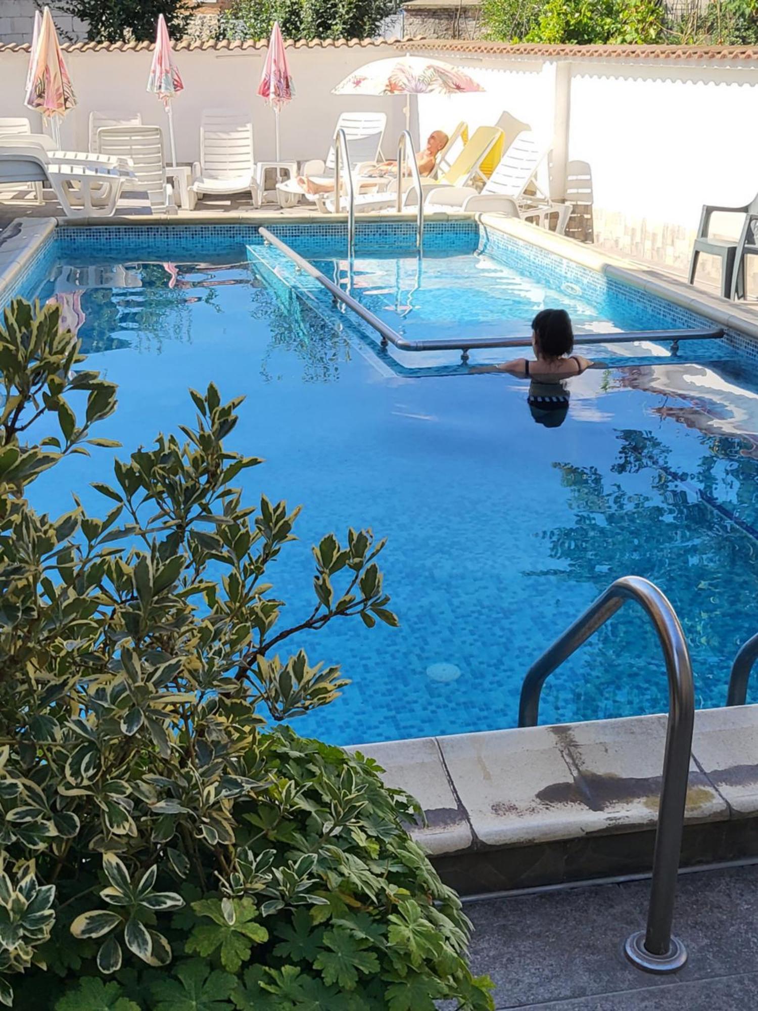 Family Hotel Dalia Velingrad Luaran gambar