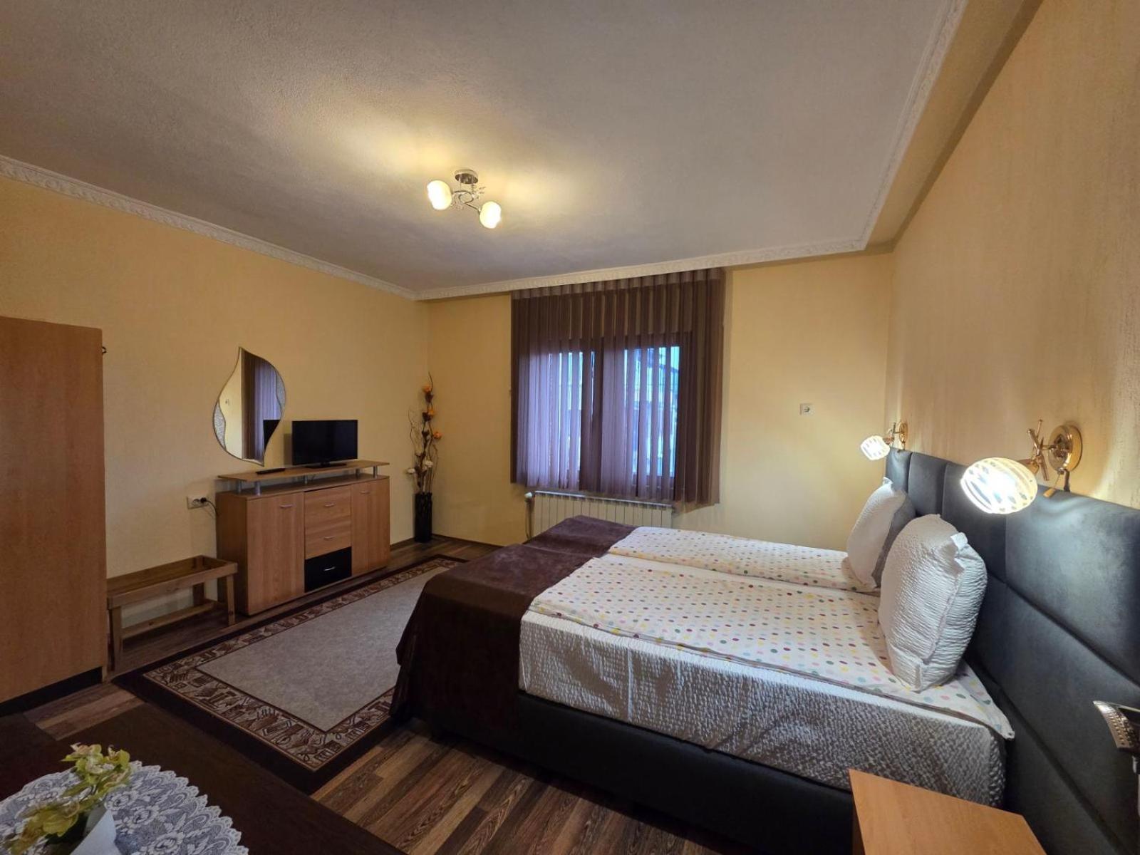 Family Hotel Dalia Velingrad Luaran gambar