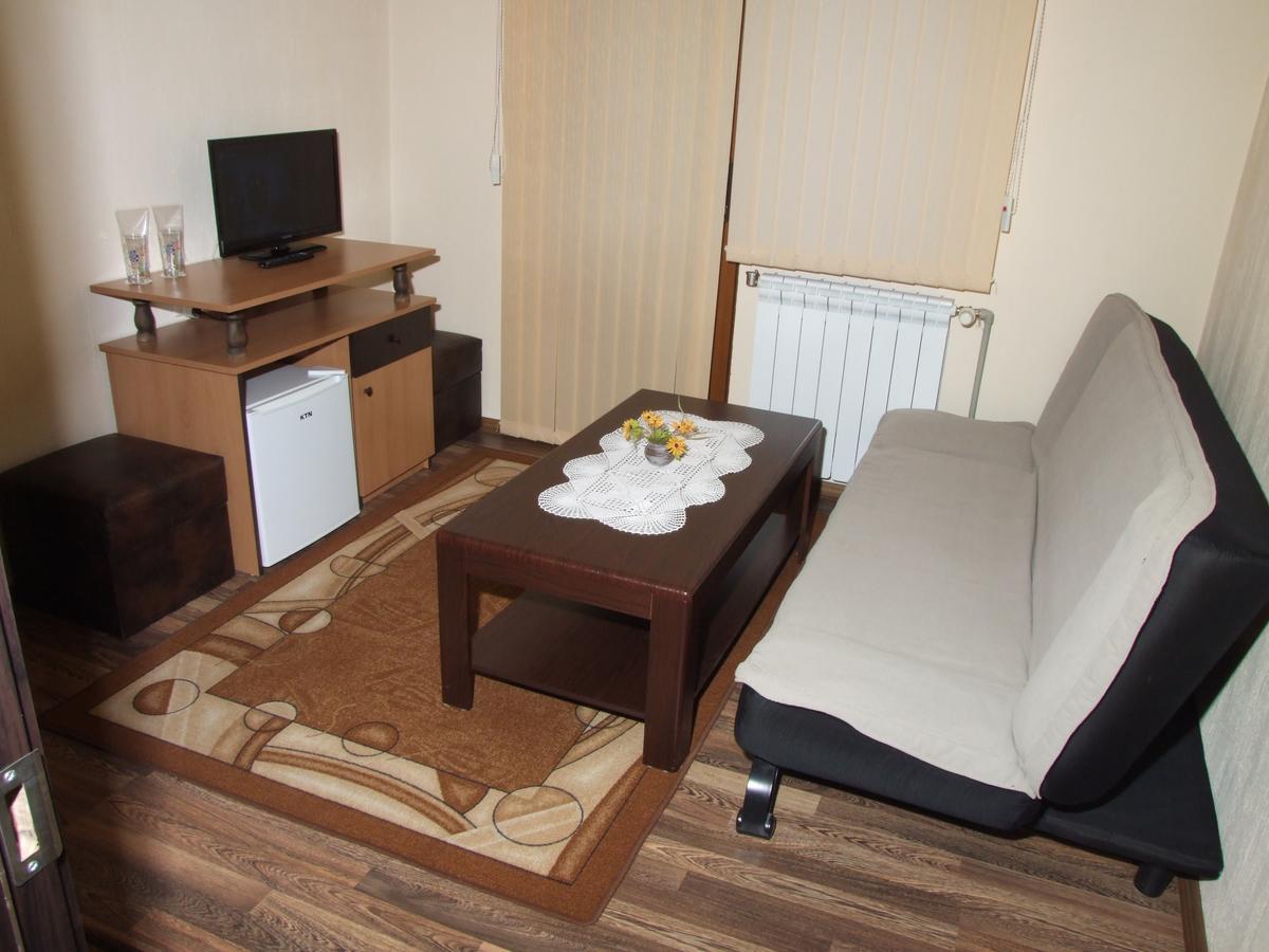 Family Hotel Dalia Velingrad Luaran gambar