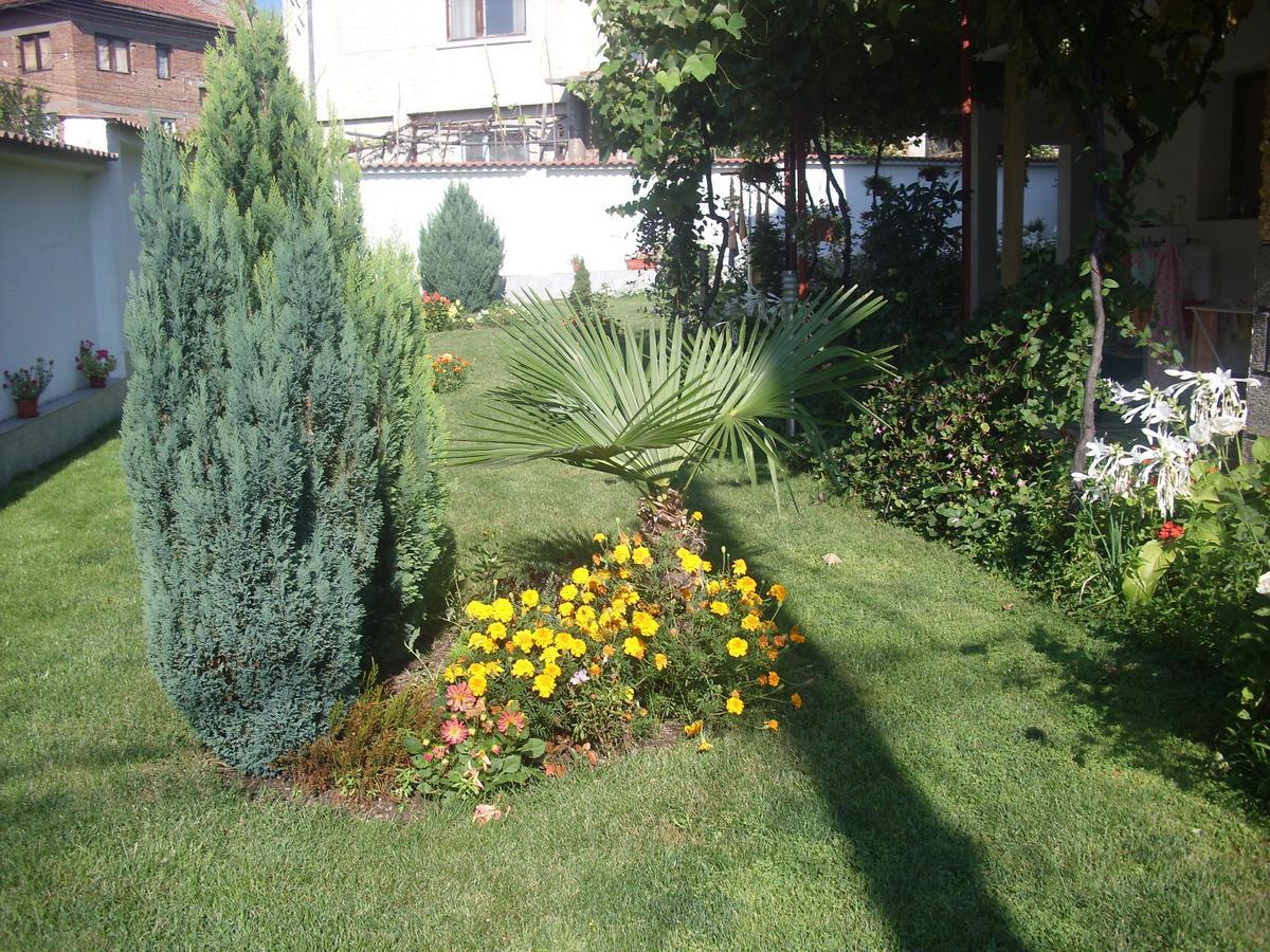 Family Hotel Dalia Velingrad Luaran gambar