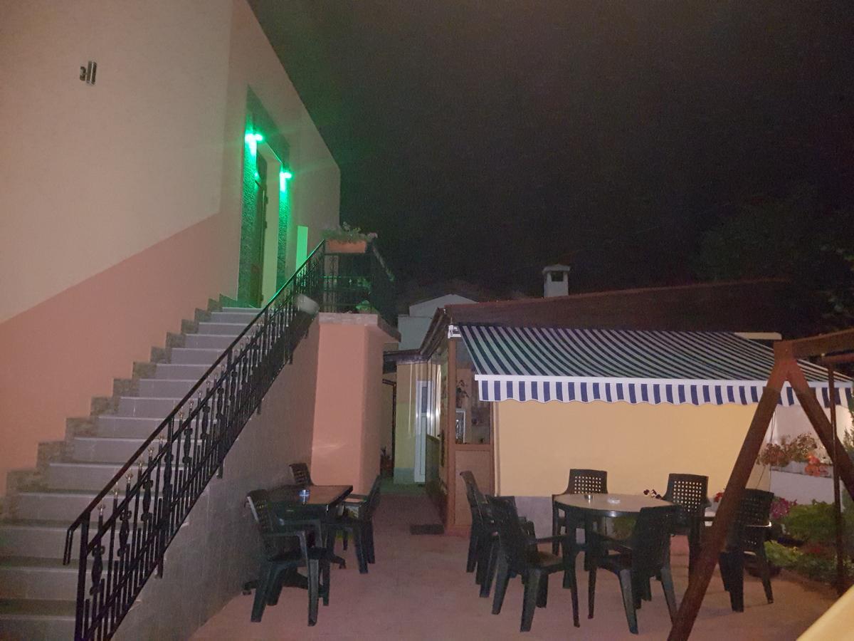 Family Hotel Dalia Velingrad Luaran gambar