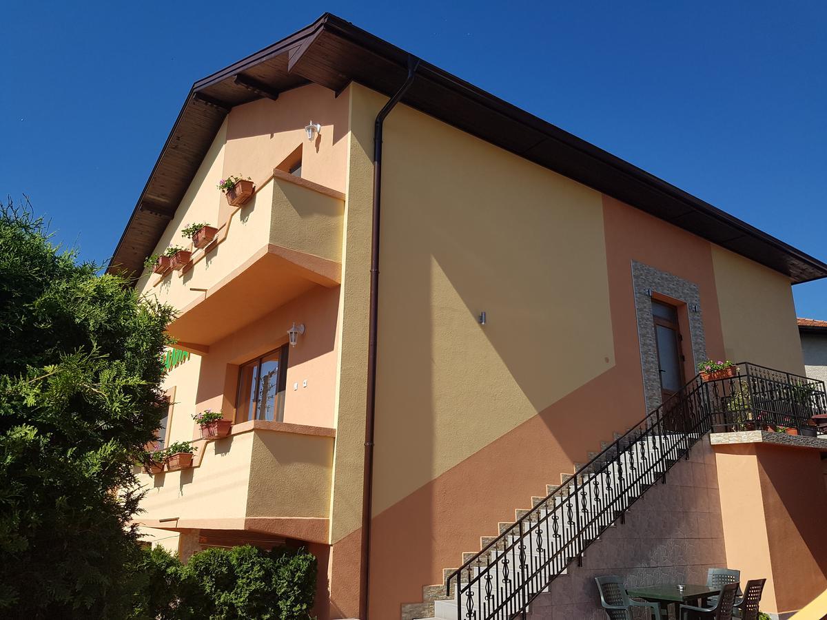 Family Hotel Dalia Velingrad Luaran gambar
