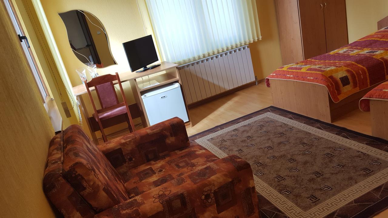 Family Hotel Dalia Velingrad Luaran gambar